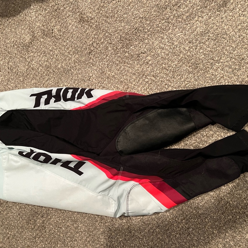 Thor Black and White Sweatpants for Active Comfort
